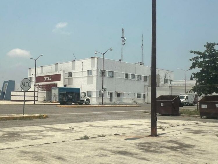 Retiran antenas en penales de Altamira y Matamoros como parte de la Estrategia Nacional contra la Extorsión. Foto de Facebook