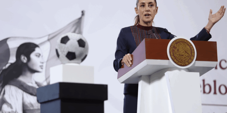 "Nosotros no lo vamos a pedir": Sheinbaum descarta invasión militar de Estados Unidos. Foto de Daniel Augusto/Cuartoscuro