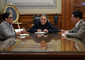 Sheinbaum habla con el papa León XIV en el Día de la Virgen de Guadalupe. Foto de X Claudia Sheinbaum