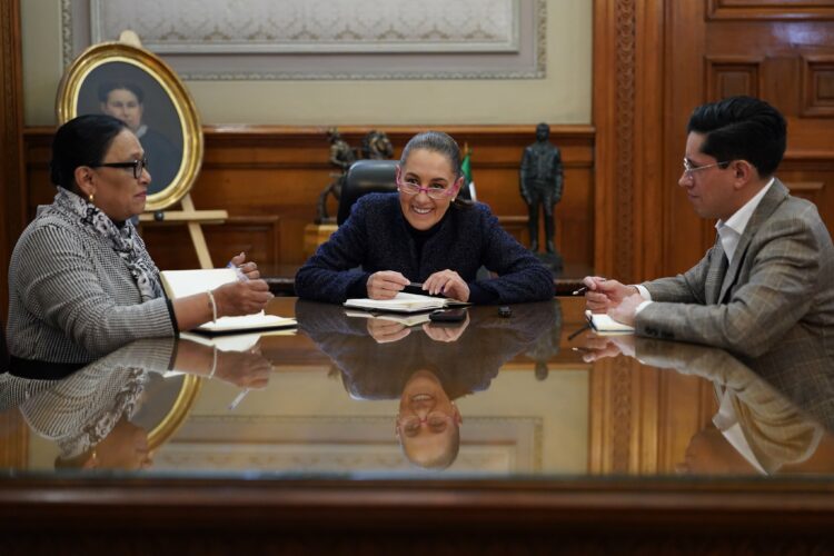 Sheinbaum habla con el papa León XIV en el Día de la Virgen de Guadalupe. Foto de X Claudia Sheinbaum