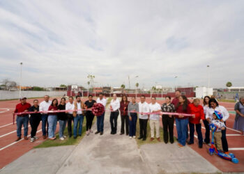 Carmen Lilia Canturosas entrega obras de infraestructura deportiva y bienestar comunitario en Colonia Nueva Era
