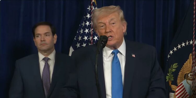 Vamos a quedarnos en Venezuela hasta que se concrete una transición: Trump. Foto tomada de video