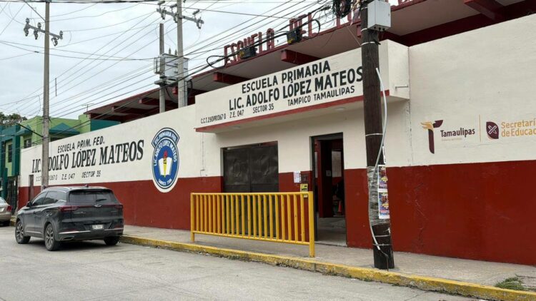 Escuelas casi vacías en Tamaulipas por frente frío. Foto de Facebook Cabello Noticas