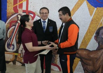 Recibe rector de la UAT reconocimiento de la Federación Mexicana de Judo