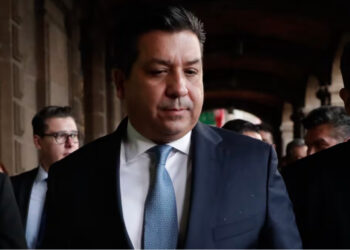 Van por García Cabeza de Vaca; piden extradición