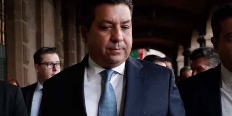 Van por García Cabeza de Vaca; piden extradición