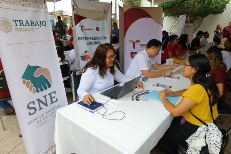 Más de 300 empleos serán ofertados en Victoria