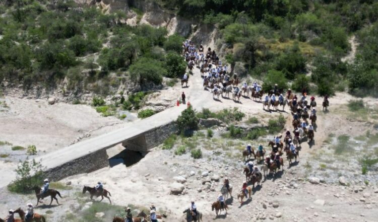 Con Agrupamiento Montado de la Guardia Estatal, SSPT refuerza seguridad en áreas rurales y naturales