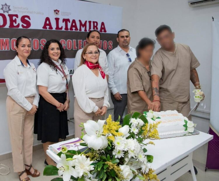 Celebran matrimonios colectivos en CEDES Altamira