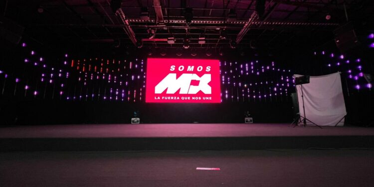 Asamblea de Somos México. Foto de X Somos México