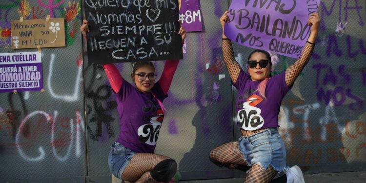 8M Mujeres marchan en todo México. Foto de Cuartoscuro