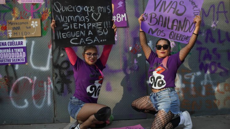8M Mujeres marchan en todo México. Foto de Cuartoscuro