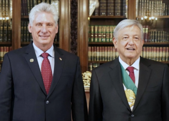 Reaparece AMLO y llama al pueblo de México a enviar ayuda para Cuba. Foto de Archivo