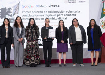 Firman acuerdo con plataformas digitales para prevenir violencia digital contra mujeres. Foto de Presidencia
