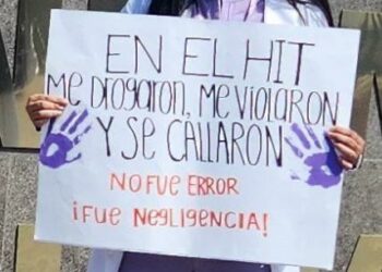 Protesta médica vítima de abuso sexual en Hospital Infantil de Tamaulipas. Foto de Facebook