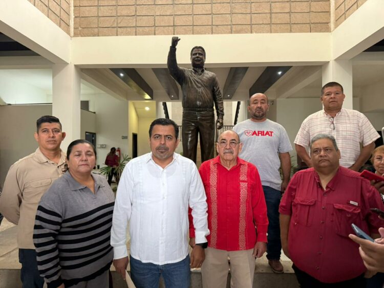 Denuncian que mil eventuales de Salud en Tamaulipas reciben menos del salario mínimo. Foto de Josué Escamilla