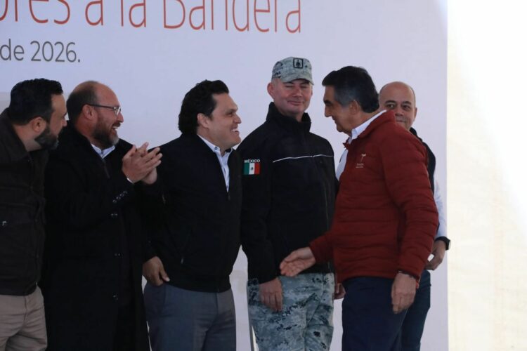 Retoma actividades Humberto Prieto en ceremonia cívica junto al gobernador de Tamaulipas. Foto Cortesía